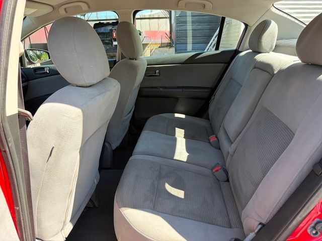Used 2012 Nissan Sentra 2.0 SR FWD image 23
