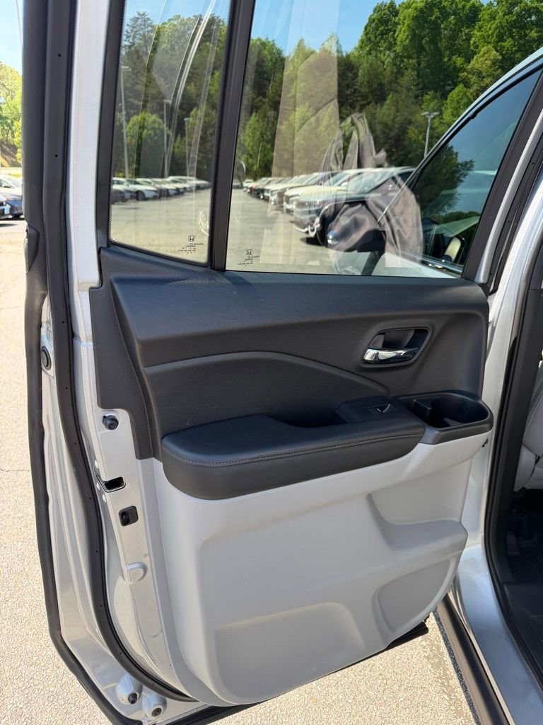 Used 2018 Honda Ridgeline RTL image 10