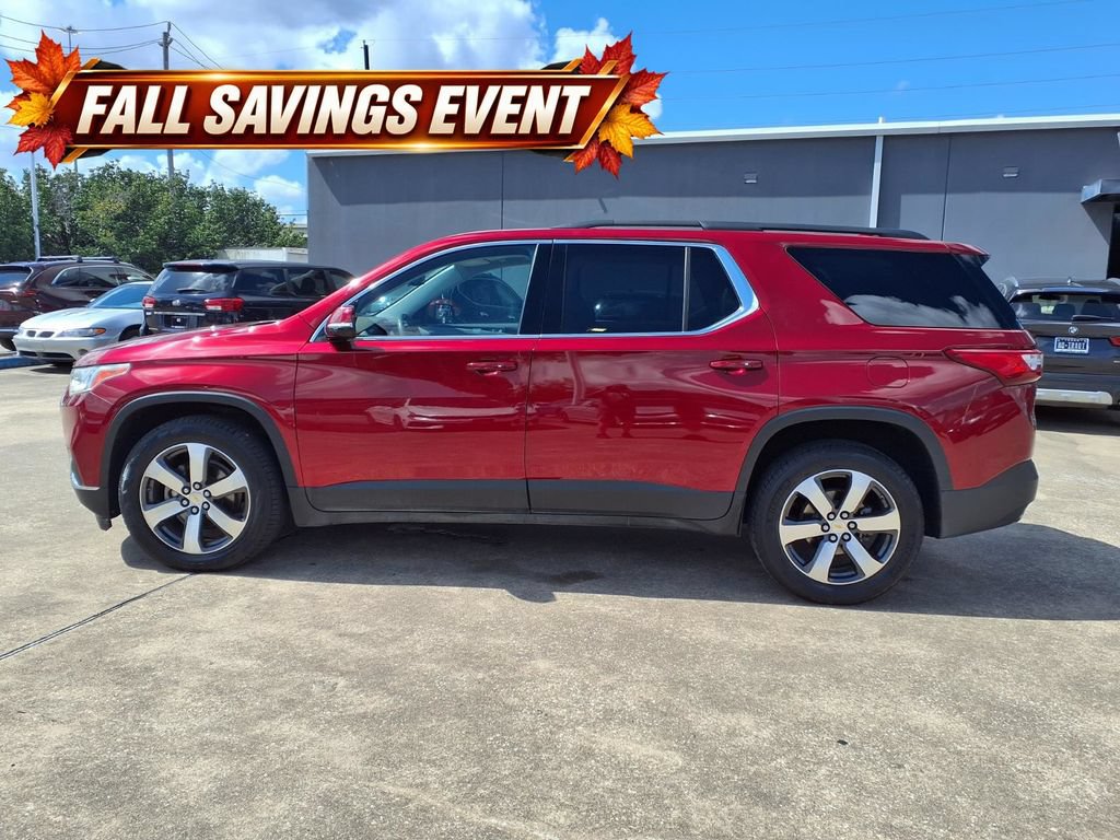 Used 2019 Chevrolet Traverse LT w/ LT Premium Package FWD image 5