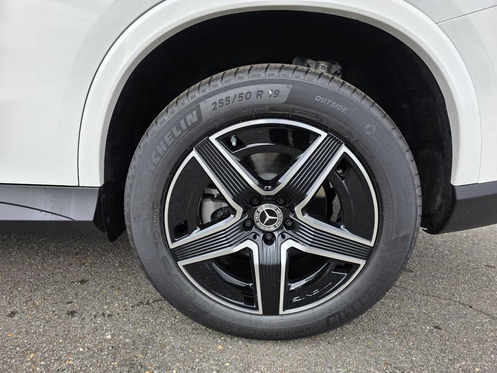 Used 2026 Mercedes-Benz GLC 300 image 9