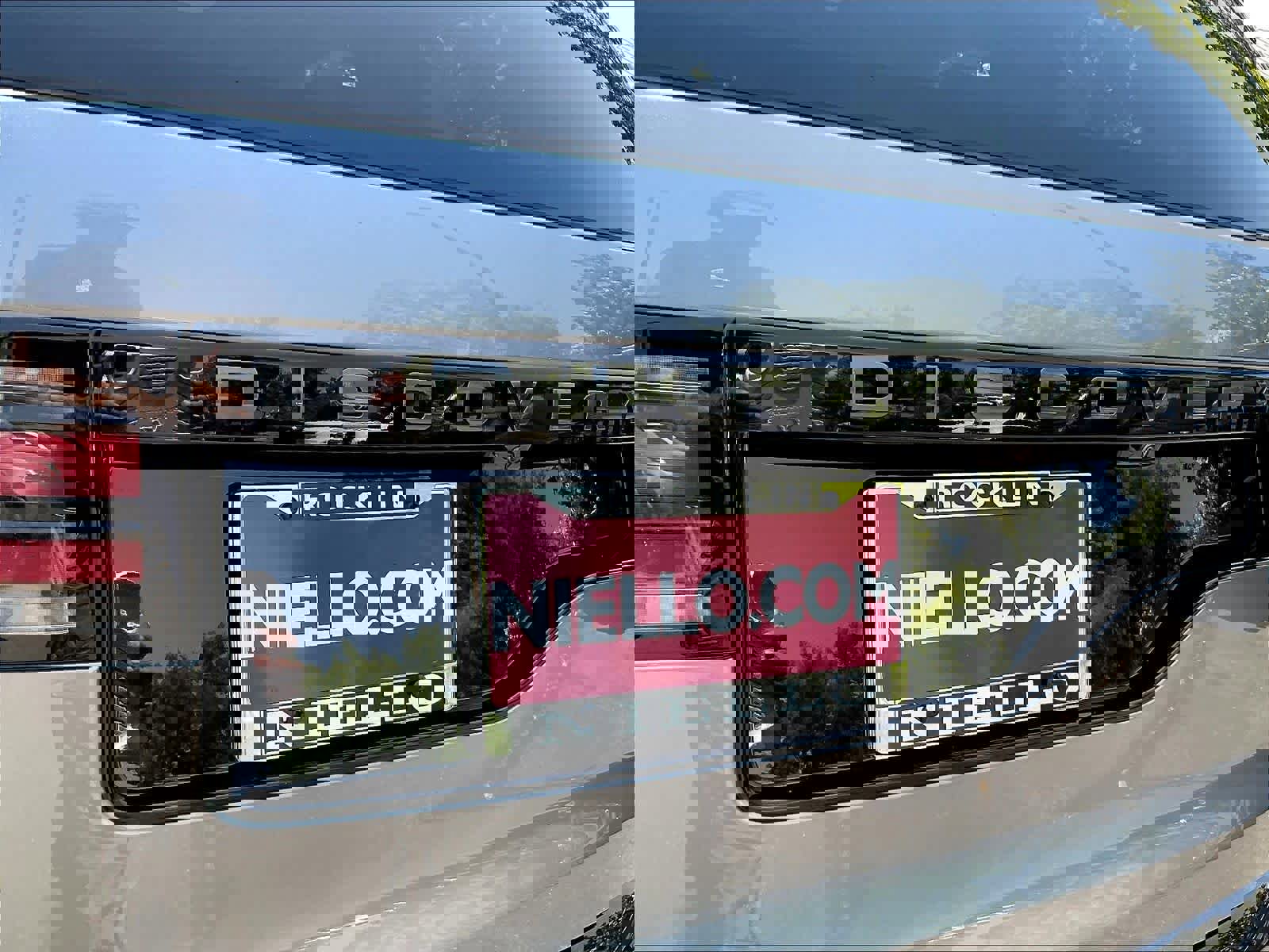 New 2025 Land Rover Discovery Dynamic SE image 26