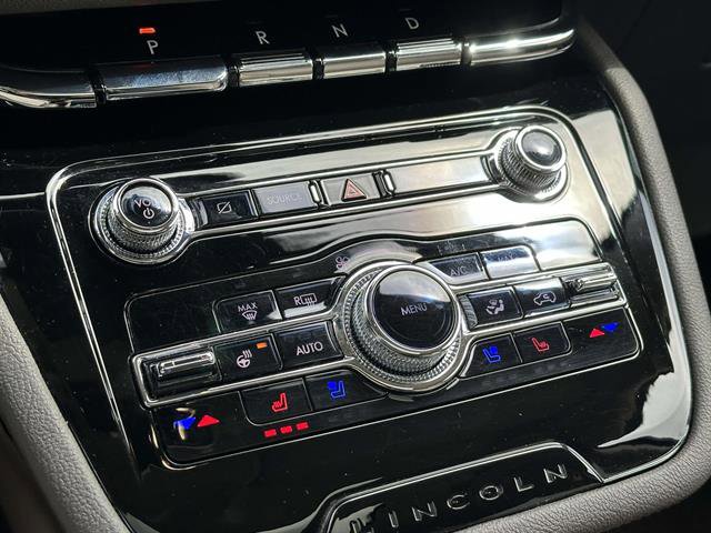 Used 2022 Lincoln Corsair AWD w/ Premium Package image 22