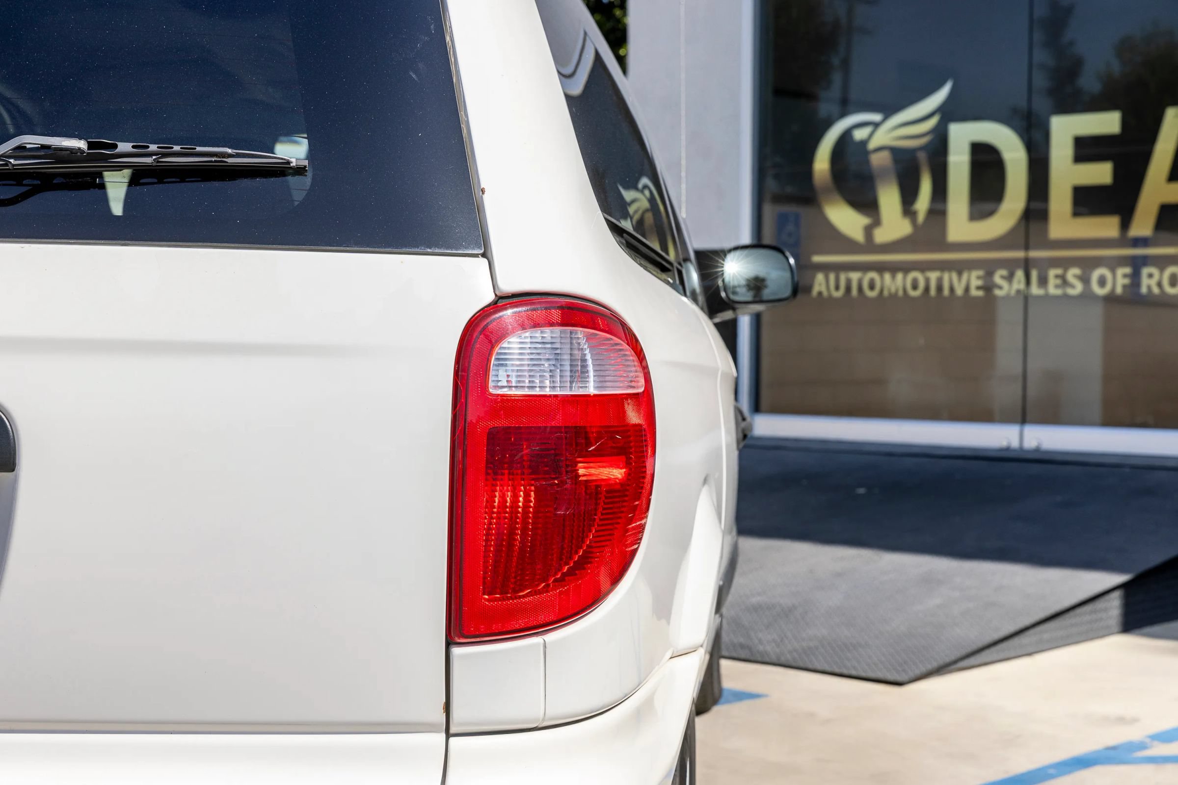 Used 2005 Dodge Grand Caravan SE w/ Popular Equipment Group I FWD image 11