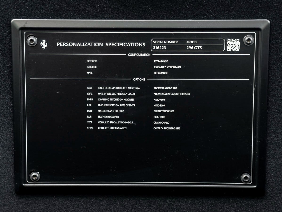 Used 2025 Ferrari 296 GTS image 28