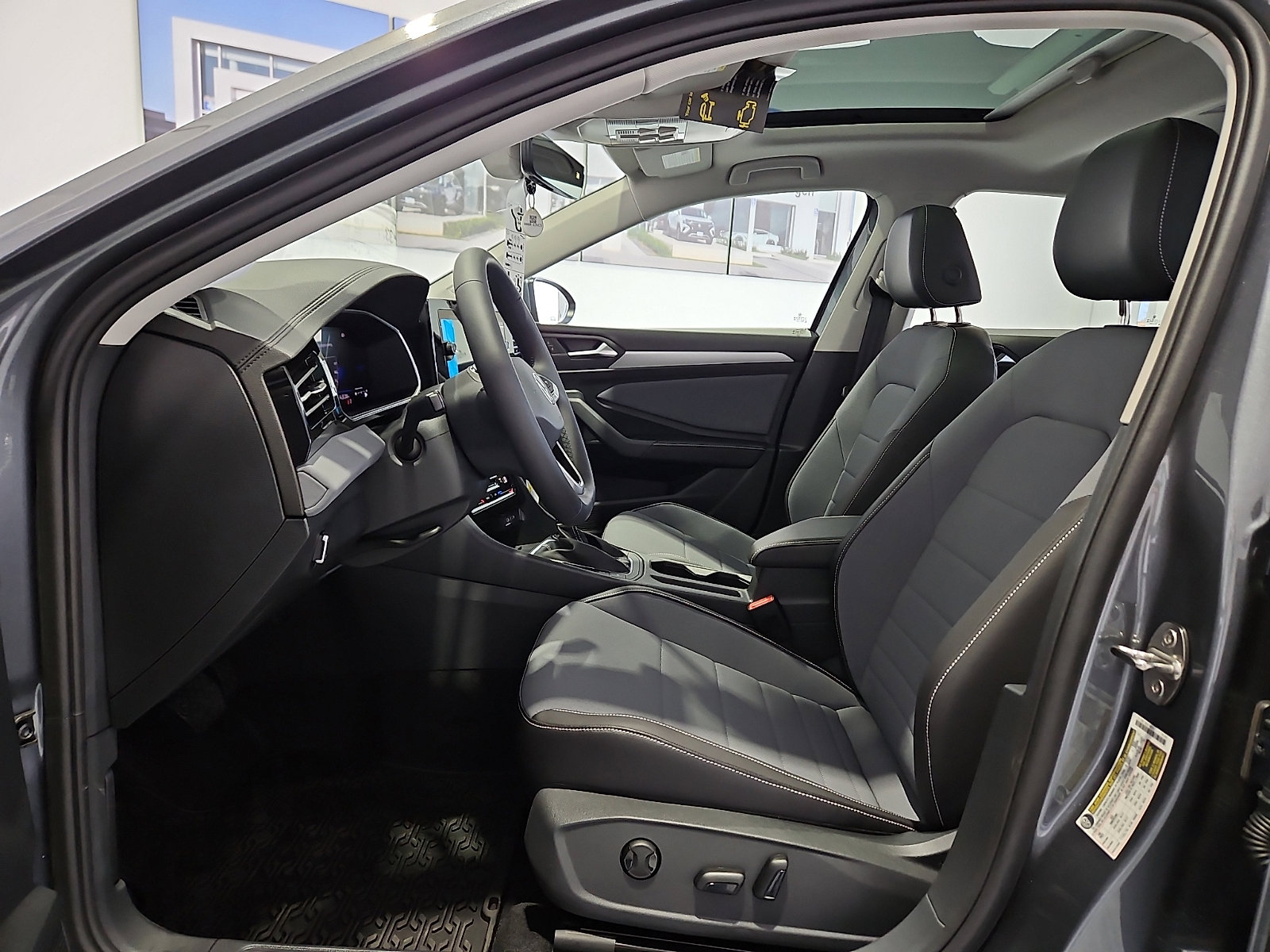 New 2026 Volkswagen Jetta SE image 11