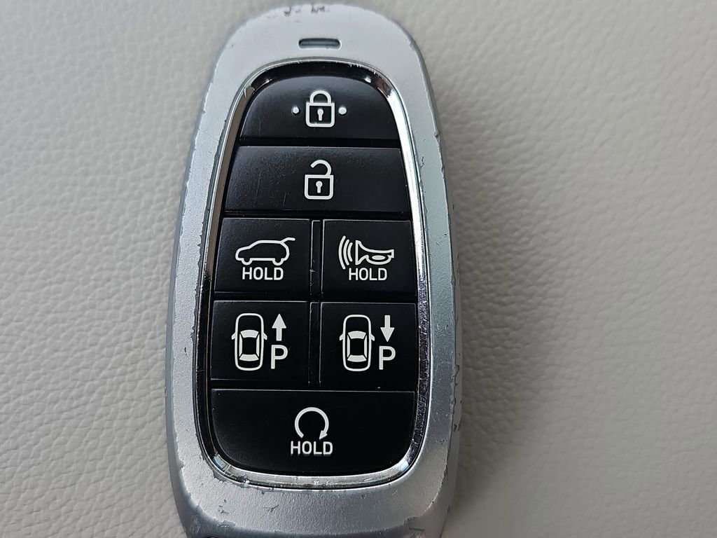 Used 2024 Hyundai Tucson Limited image 39