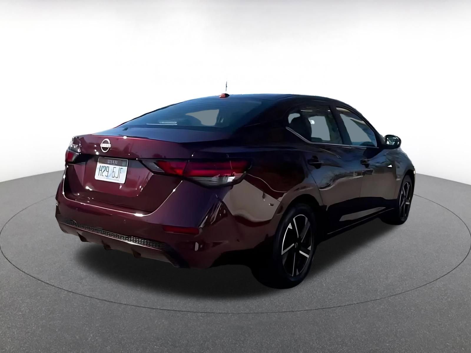 Used 2025 Nissan Sentra SV FWD image 15