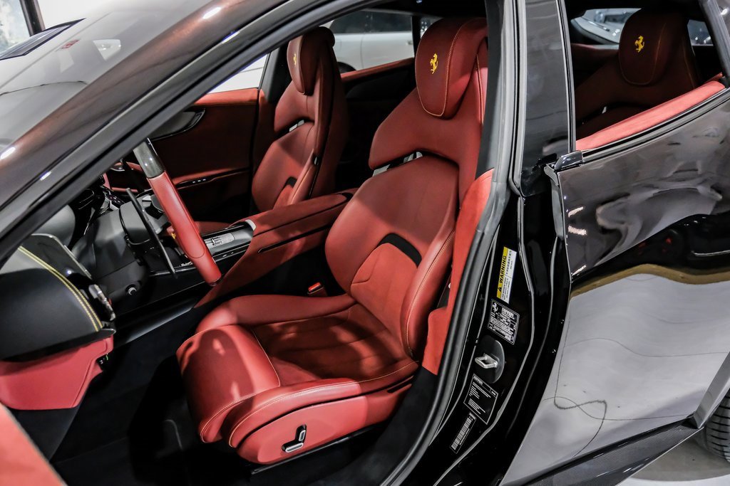 Used 2024 Ferrari Purosangue image 6