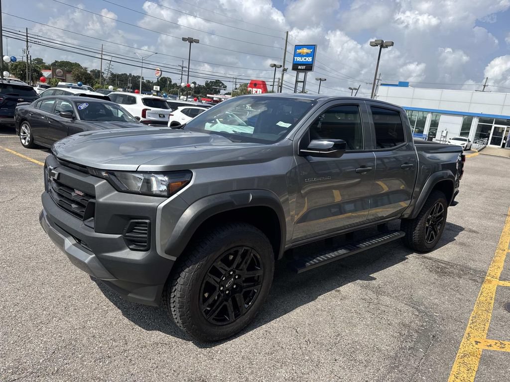 Used 2026 Chevrolet Colorado Trail Boss w/ LPO, Skid Plate Package AWD/4WD image 4
