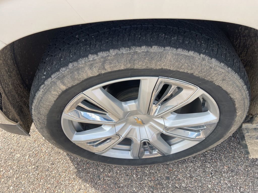 Certified 2021 Chevrolet Suburban High Country AWD/4WD image 26