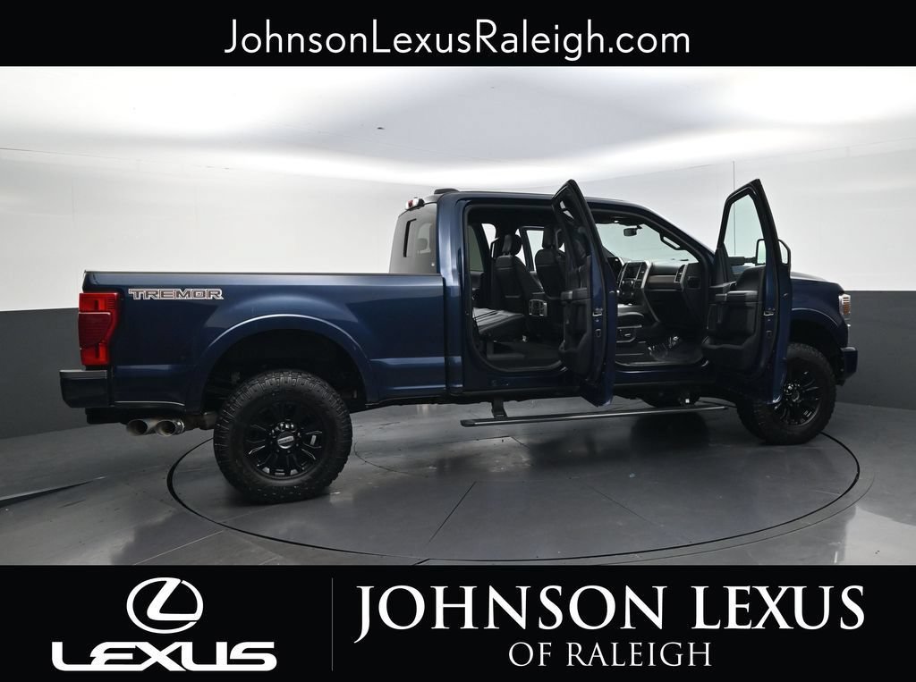 Used 2020 Ford F250 Platinum w/ Tremor Off-Road Package AWD/4WD image 32