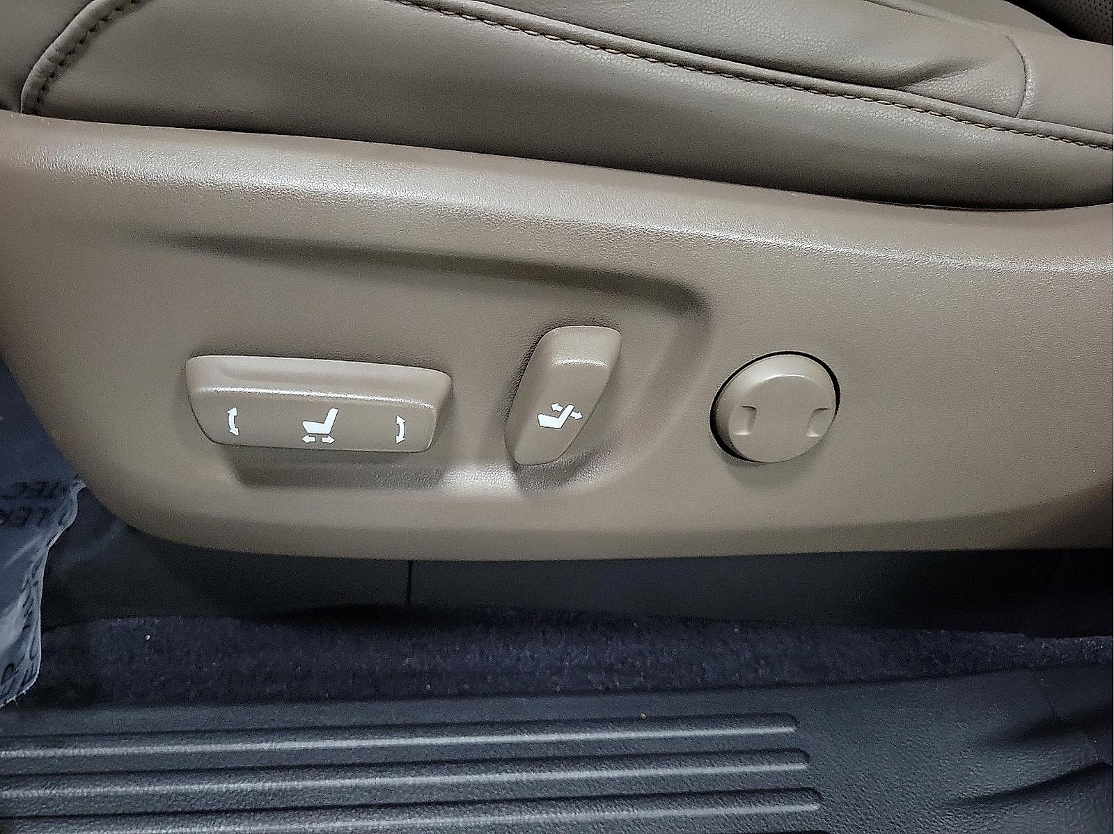 Used 2020 Lexus GX 460 Premium image 13