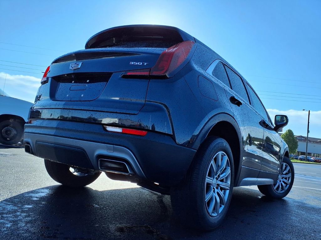 Used 2023 Cadillac XT4 Premium Luxury w/ Cold Weather Package AWD/4WD image 36