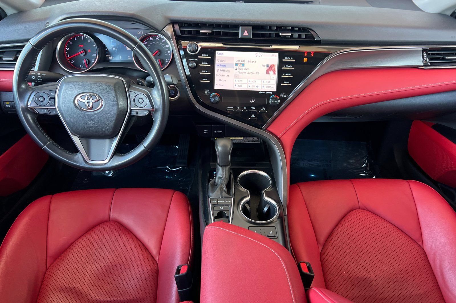 Certified 2019 Toyota Camry XSE FWD image 16