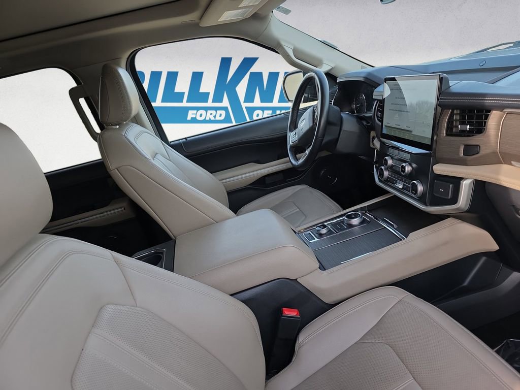 Used 2024 Ford Expedition Max Limited image 15