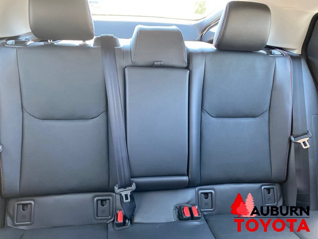 New 2026 Toyota Prius Plug-In Hybrid FWD image 18