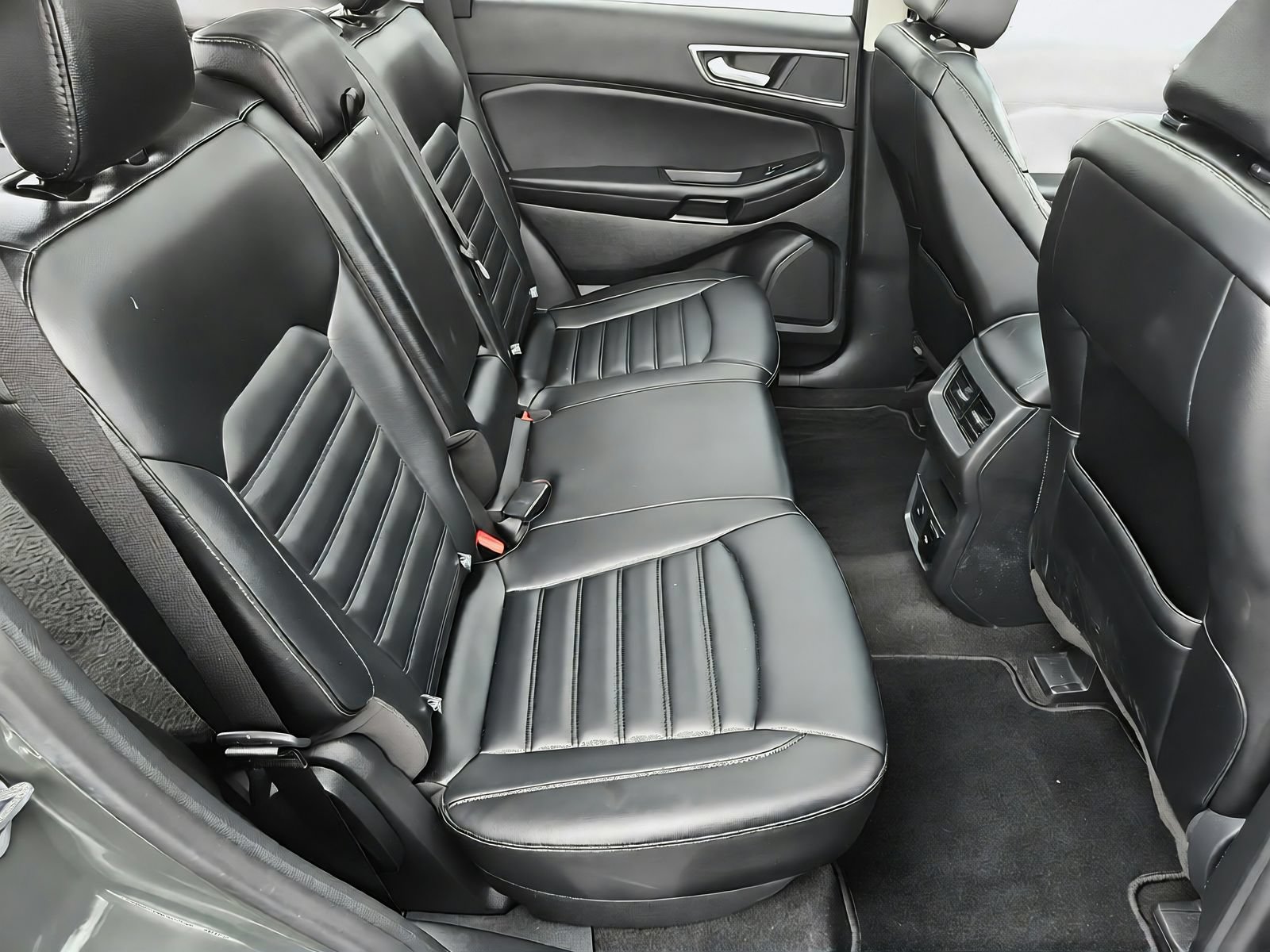Used 2024 Ford Edge SEL w/ Convenience Package AWD/4WD image 29