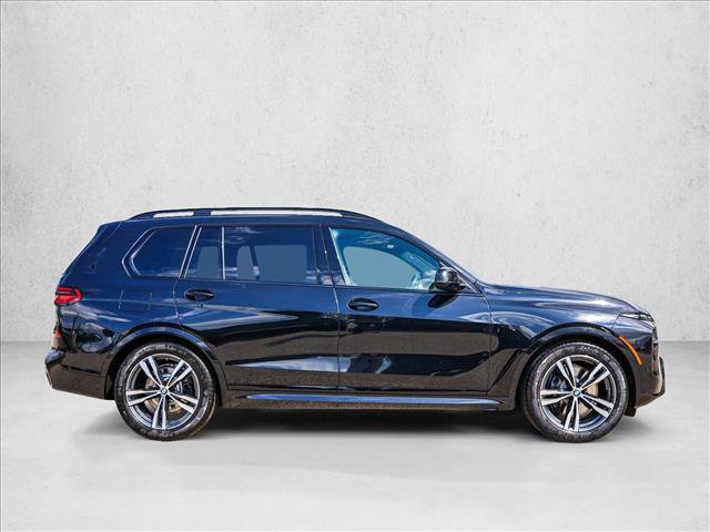Used 2027 BMW X7 xDrive40i w/ Executive Package AWD/4WD image 4
