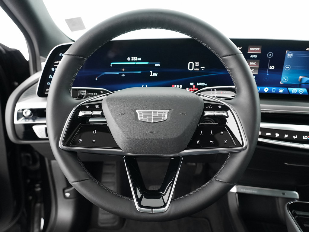 Used 2024 Cadillac Lyriq Sport AWD/4WD image 9