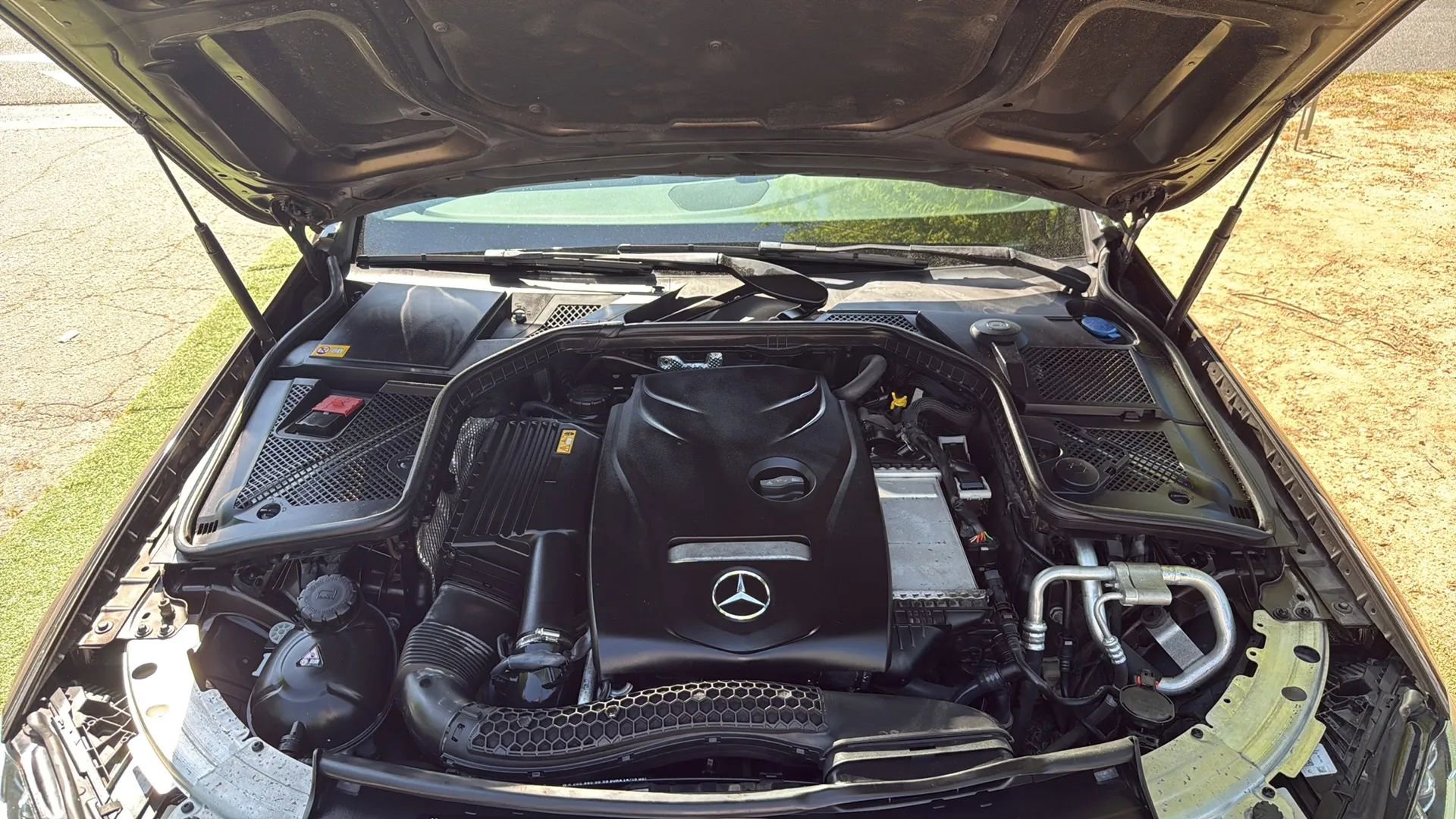 Used 2015 Mercedes-Benz C 300 4MATIC Sedan image 10