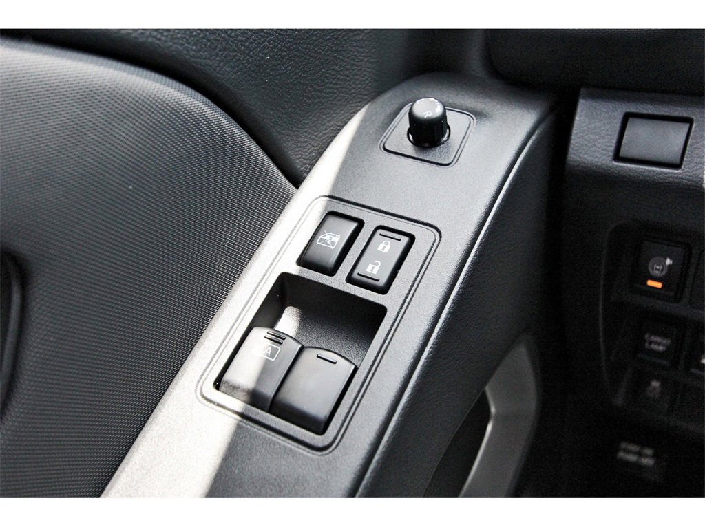 Certified 2024 Nissan Frontier SV w/ Technology Package image 19