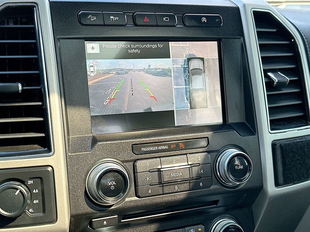 Used 2018 Ford F150 Lariat w/ Equipment Group 502A Luxury image 23