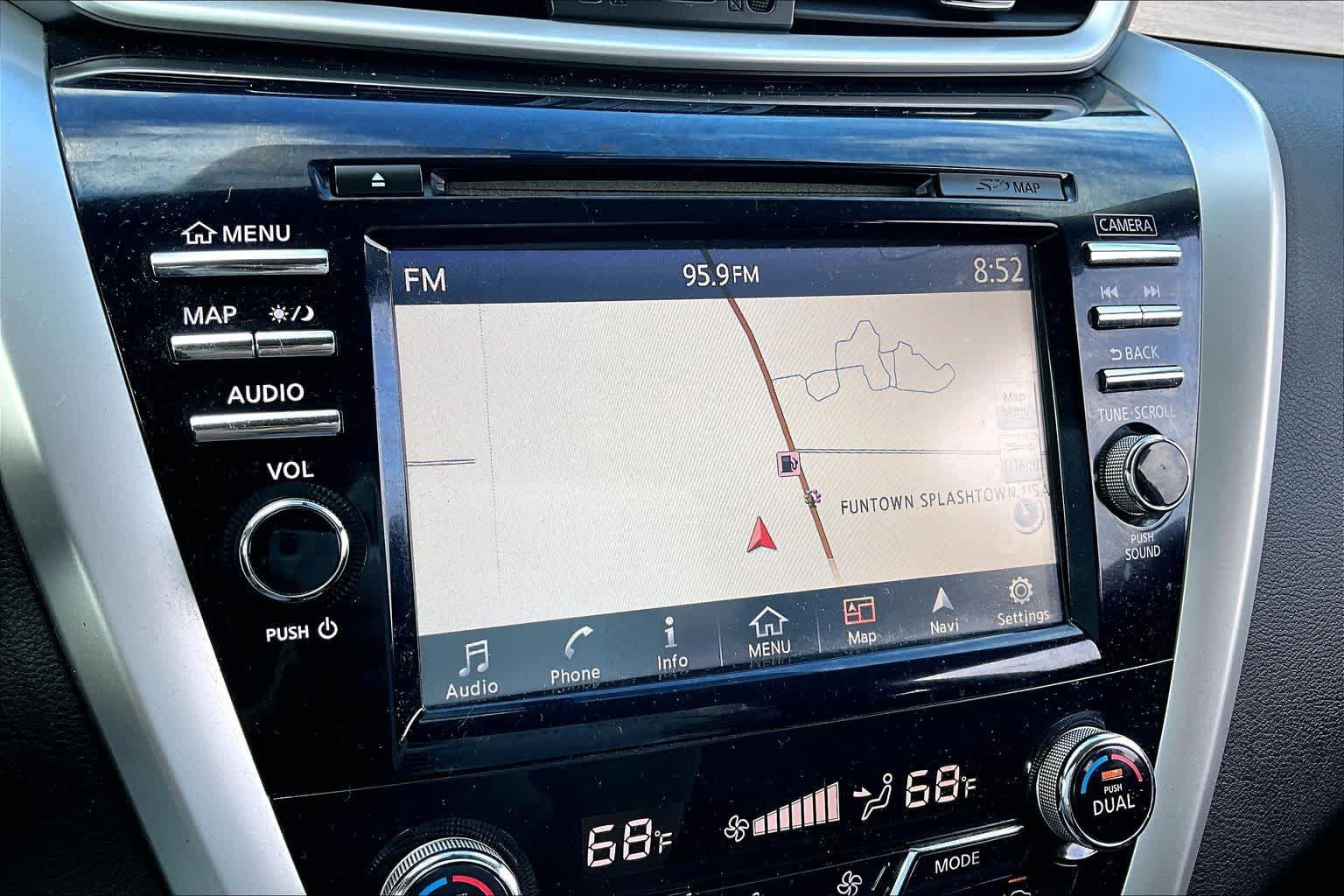 Used 2016 Nissan Murano SV AWD/4WD image 35