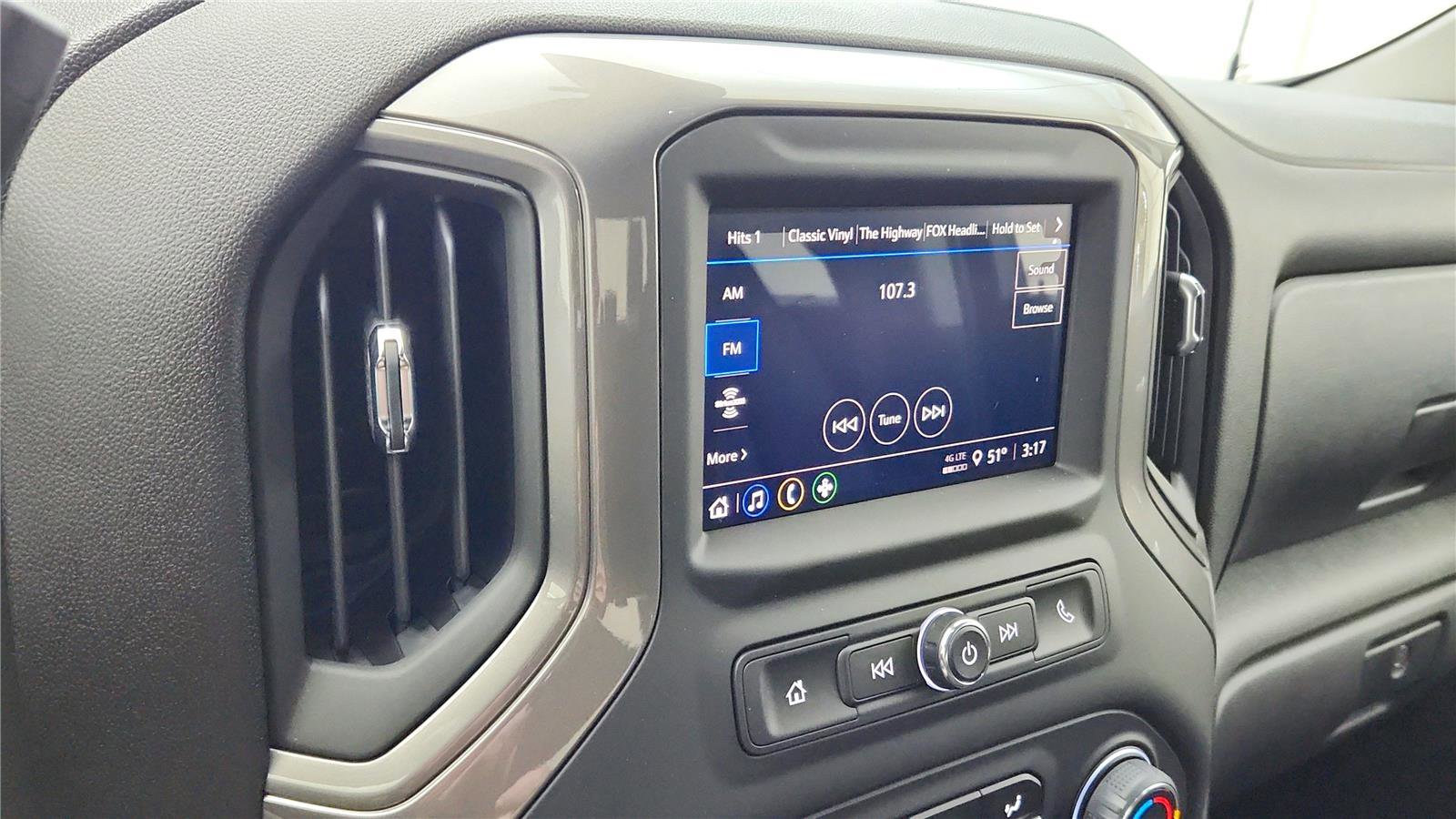 New 2025 Chevrolet Silverado 1500 Custom image 34