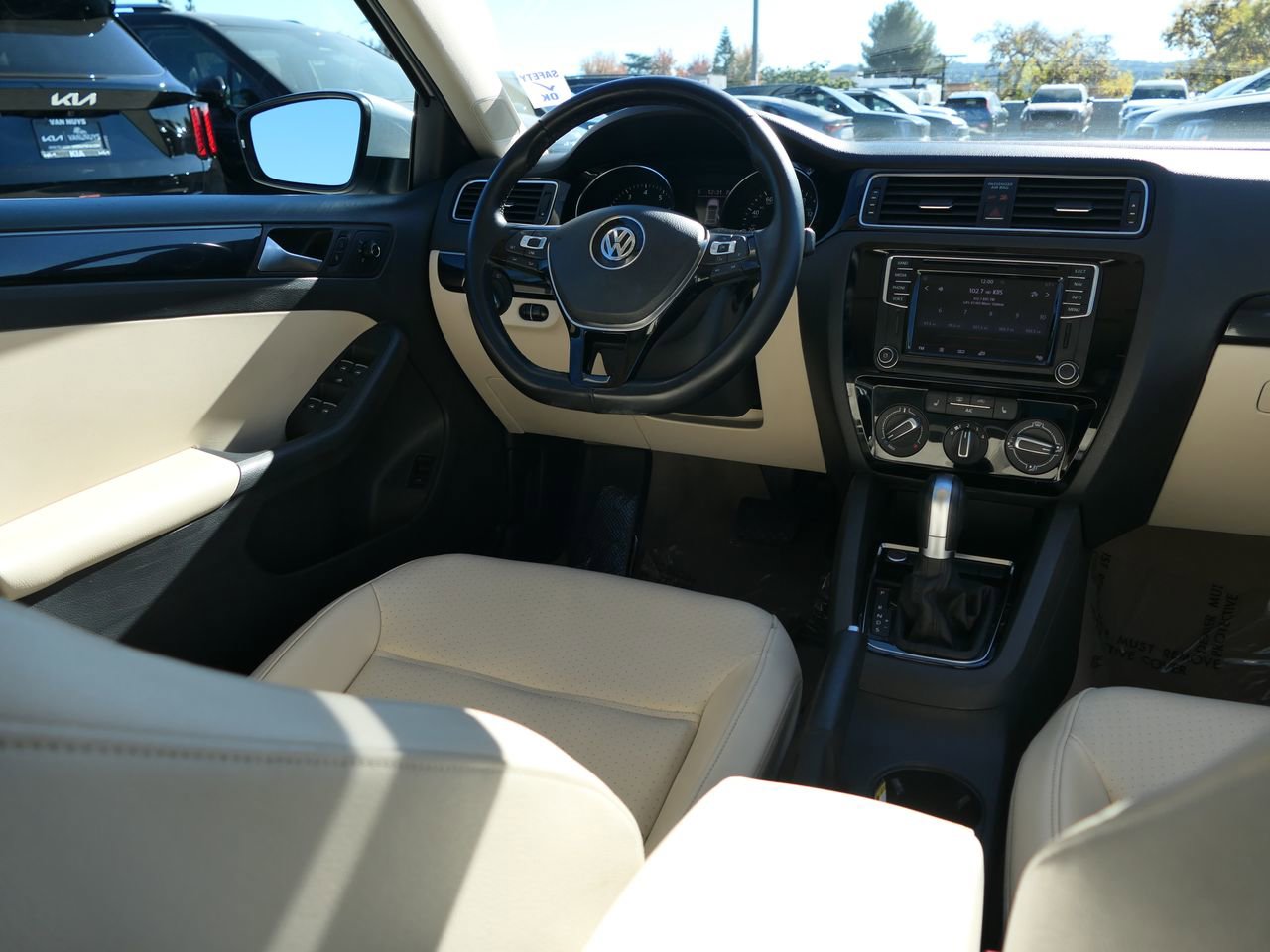 Used 2016 Volkswagen Jetta SEL image 23