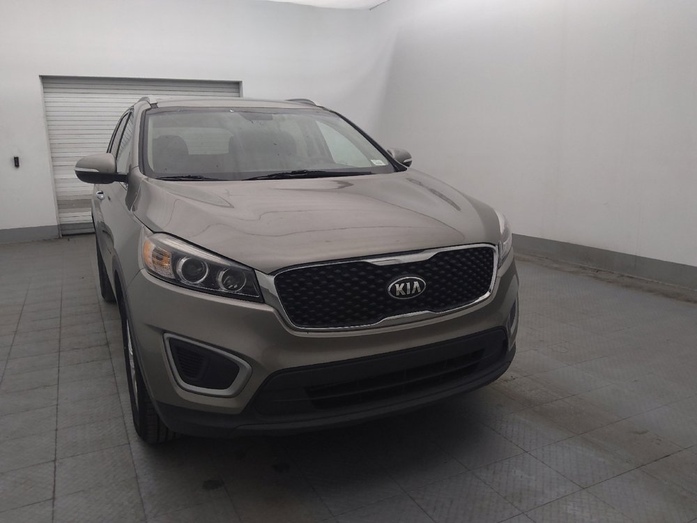 Used 2018 Kia Sorento FWD image 13