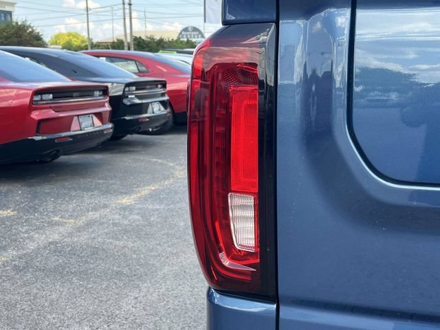 Used 2025 GMC Sierra 1500 Denali AWD/4WD image 10