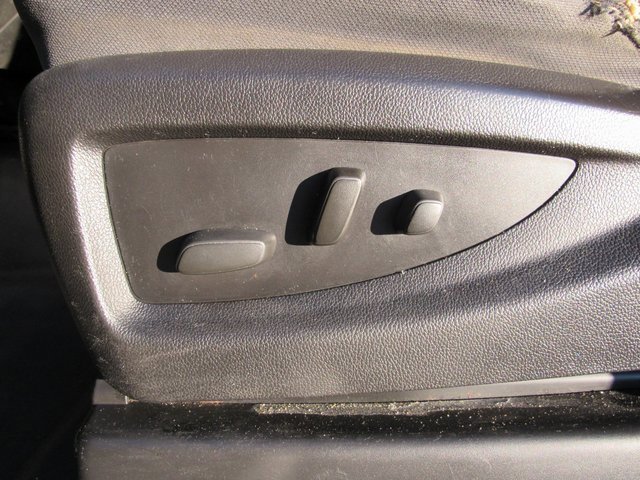 Used 2015 GMC Sierra 3500 SLE w/ SLE Preferred Package image 14