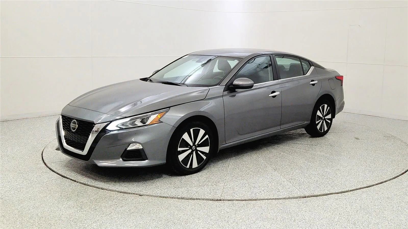 Used 2022 Nissan Altima 2.5 SV AWD/4WD image 3