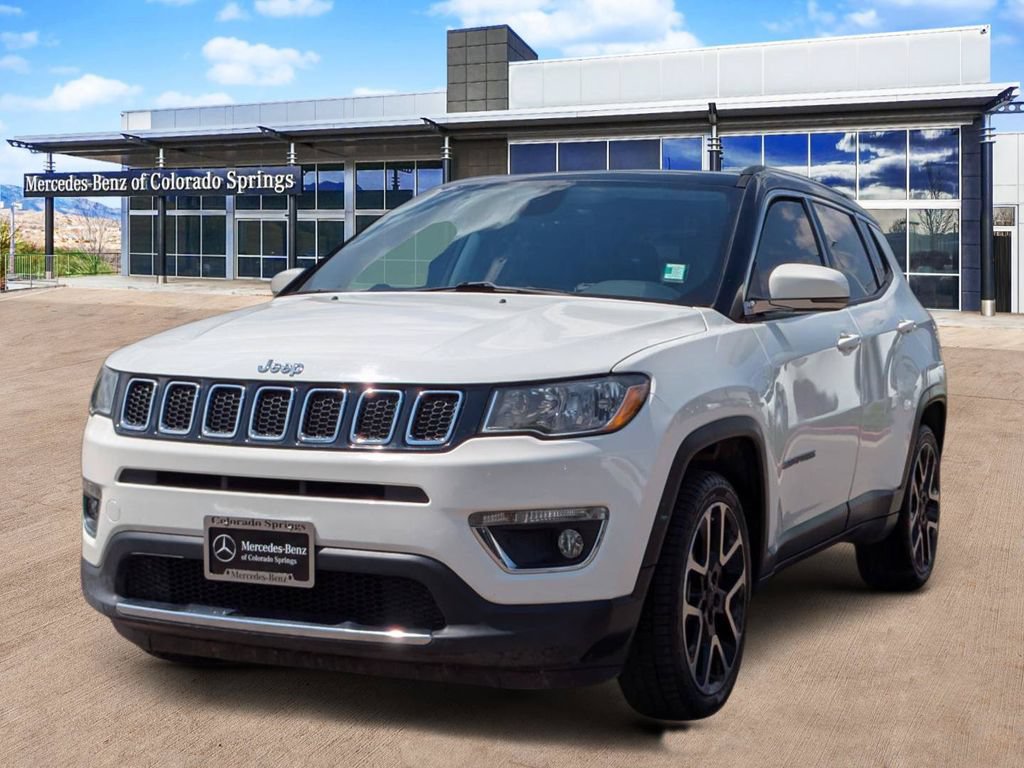 Used 2018 Jeep Compass Limited w/ Safe & Security Group FWD image 3