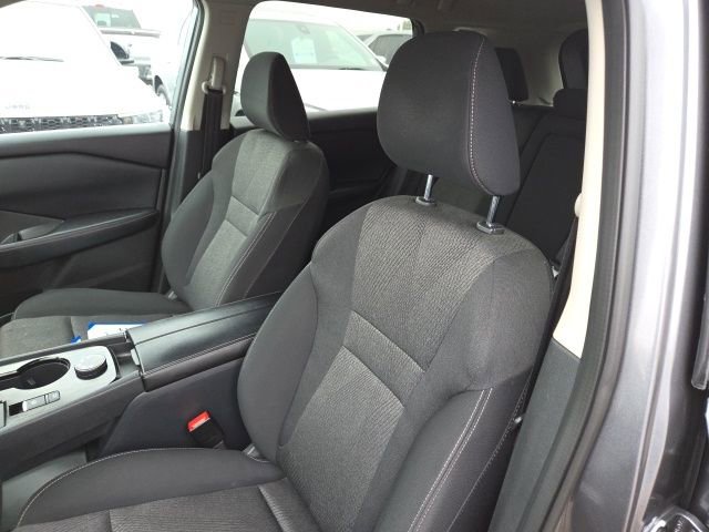 Used 2024 Nissan Rogue SV image 20