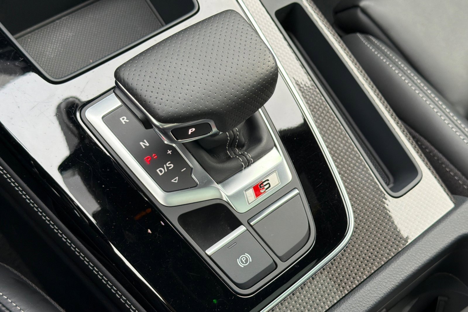 Used 2023 Audi SQ5 Prestige w/ Prestige Package image 21