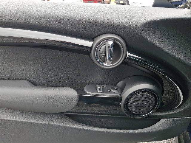 Used 2020 MINI Cooper S FWD image 12