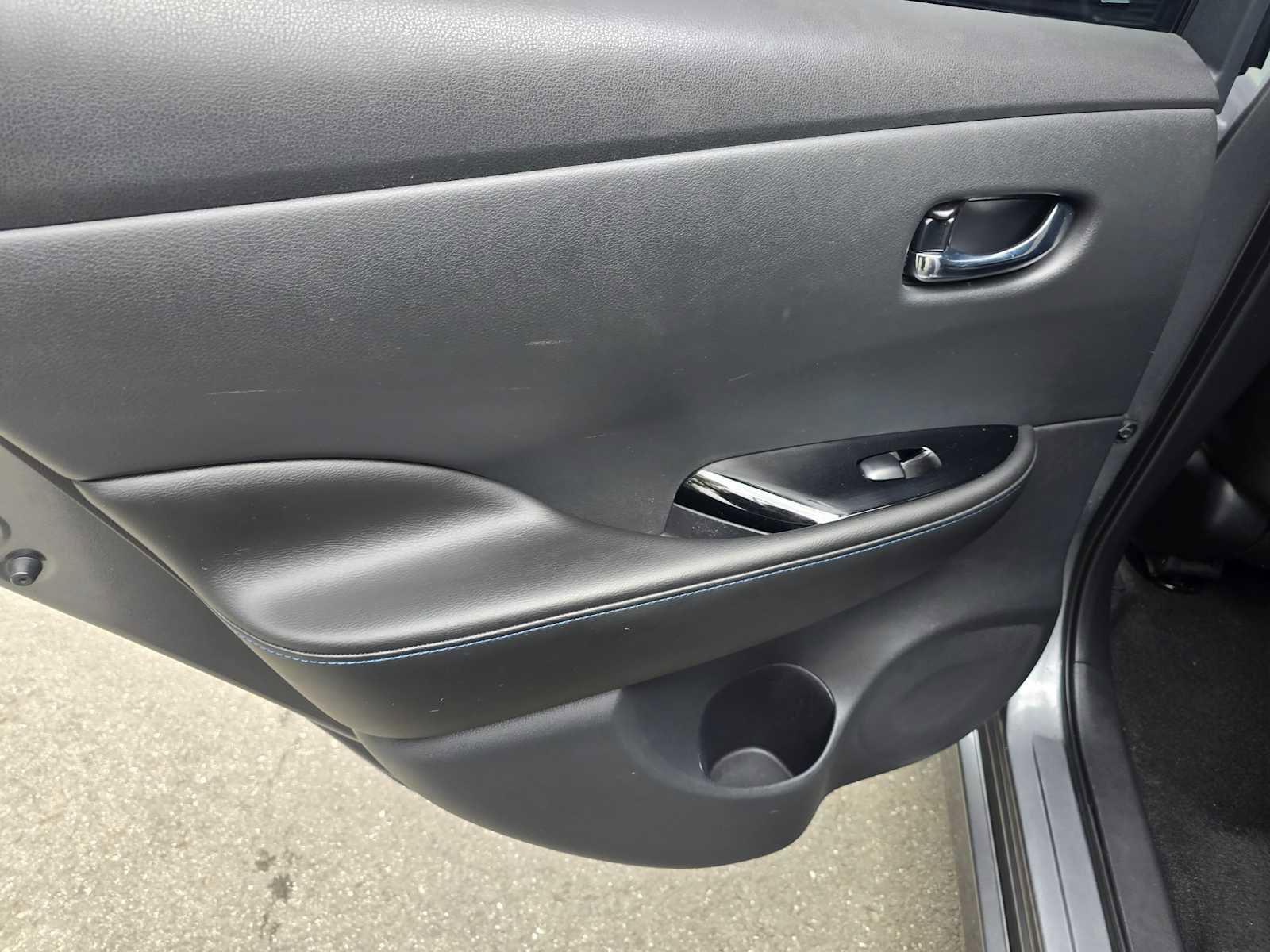 Used 2019 Nissan Leaf SL Plus w/ Protection Package FWD image 18