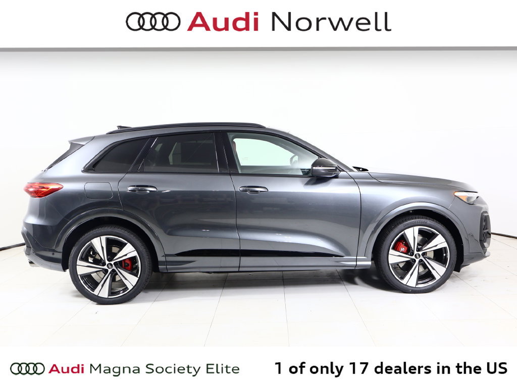 New 2026 Audi SQ5 Premium Plus AWD/4WD image 18