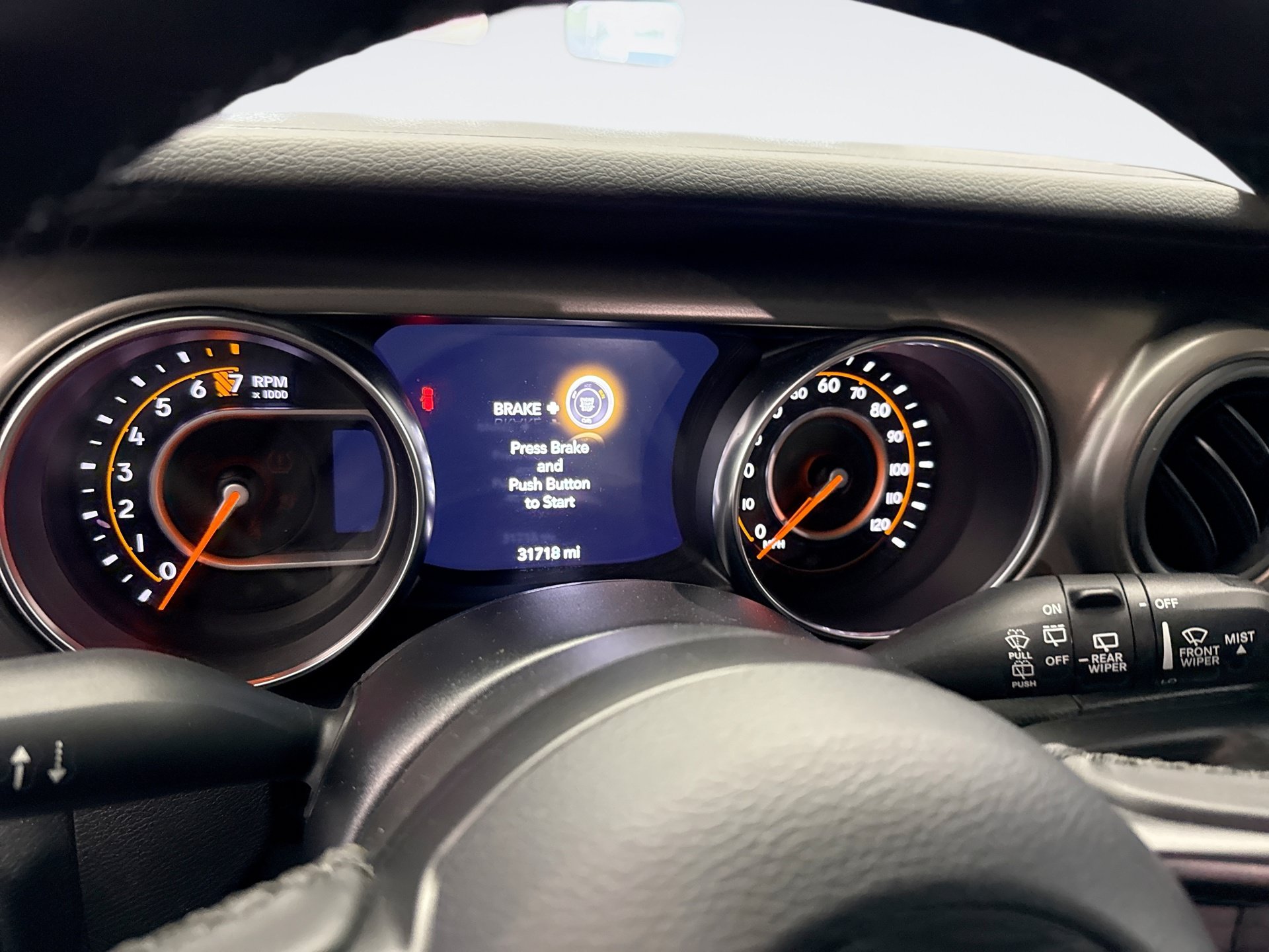 Used 2022 Jeep Wrangler Sport AWD/4WD image 9