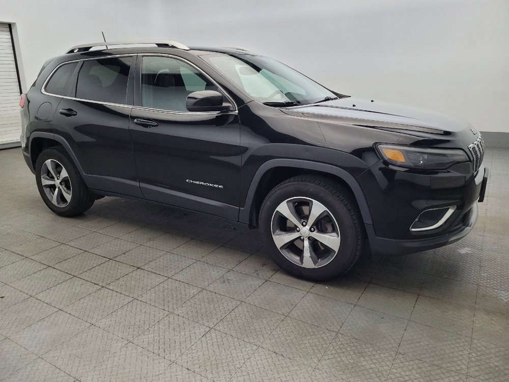 Used 2019 Jeep Cherokee Limited image 11