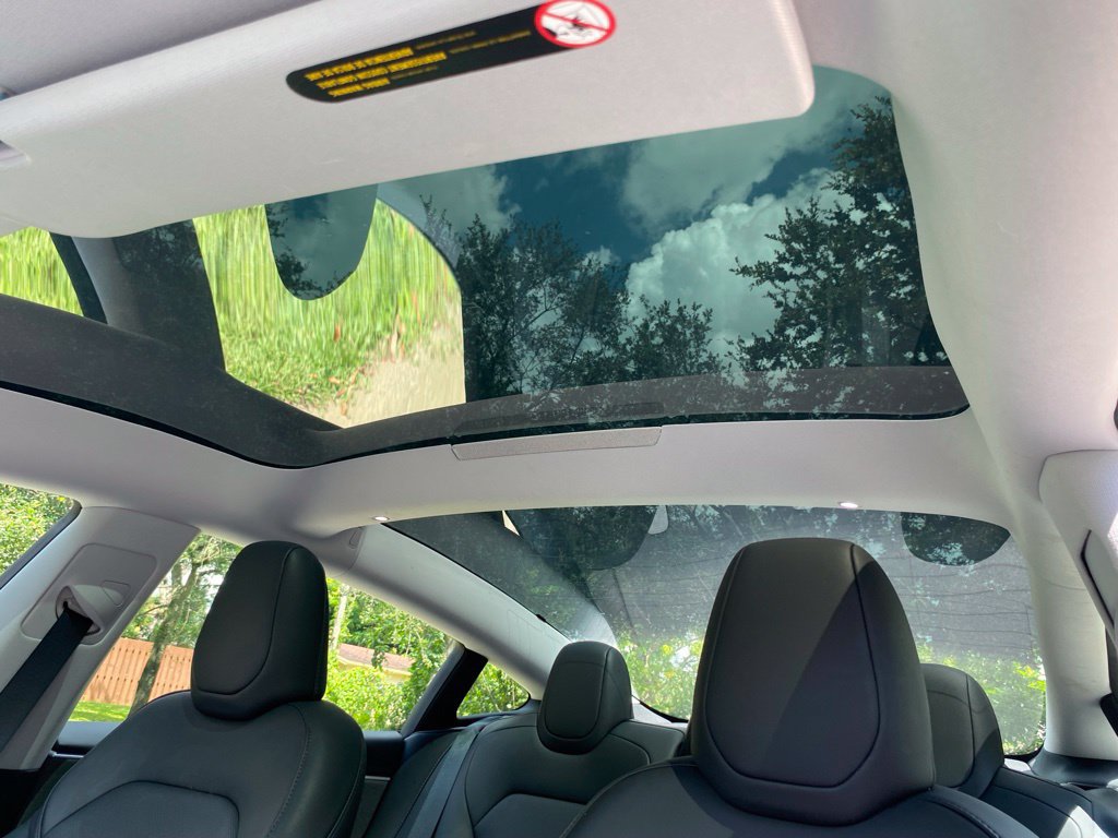 Used 2024 Tesla Model 3 Standard Range RWD image 19