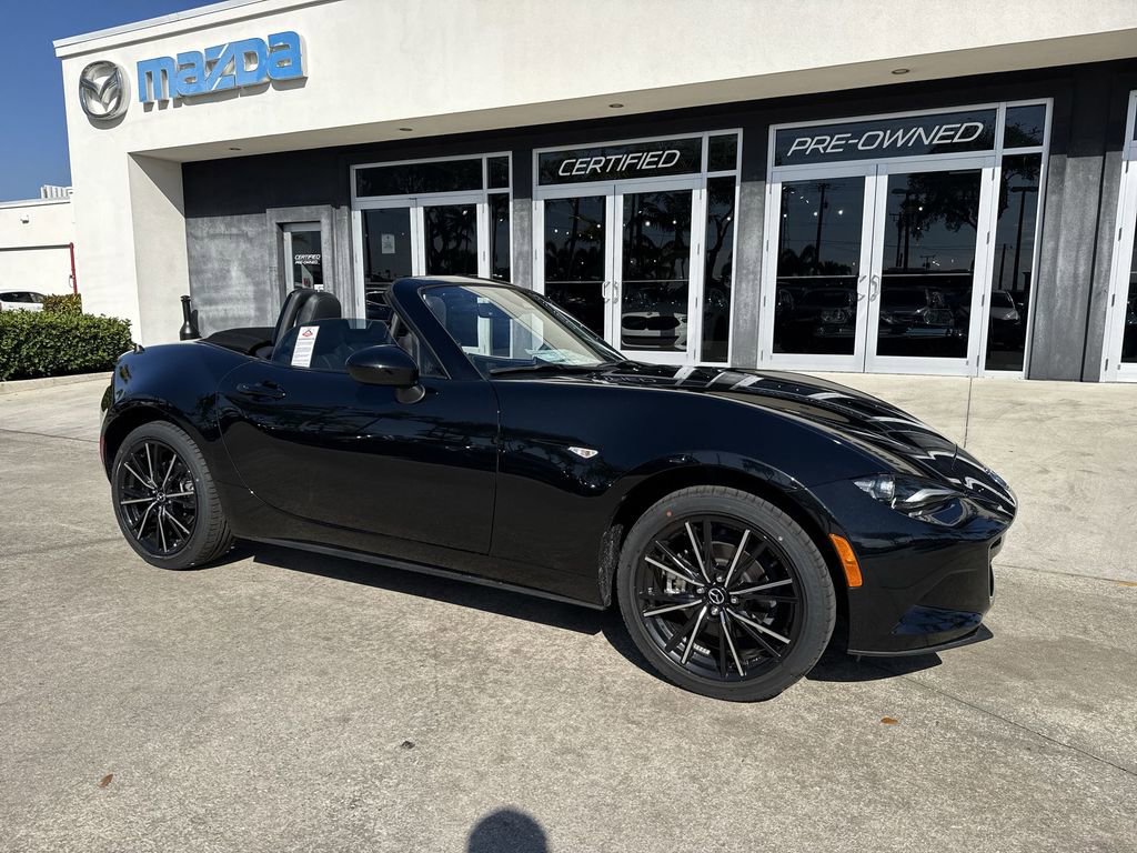 New 2025 MAZDA MX-5 Miata Grand Touring w/ Weather Package image 6