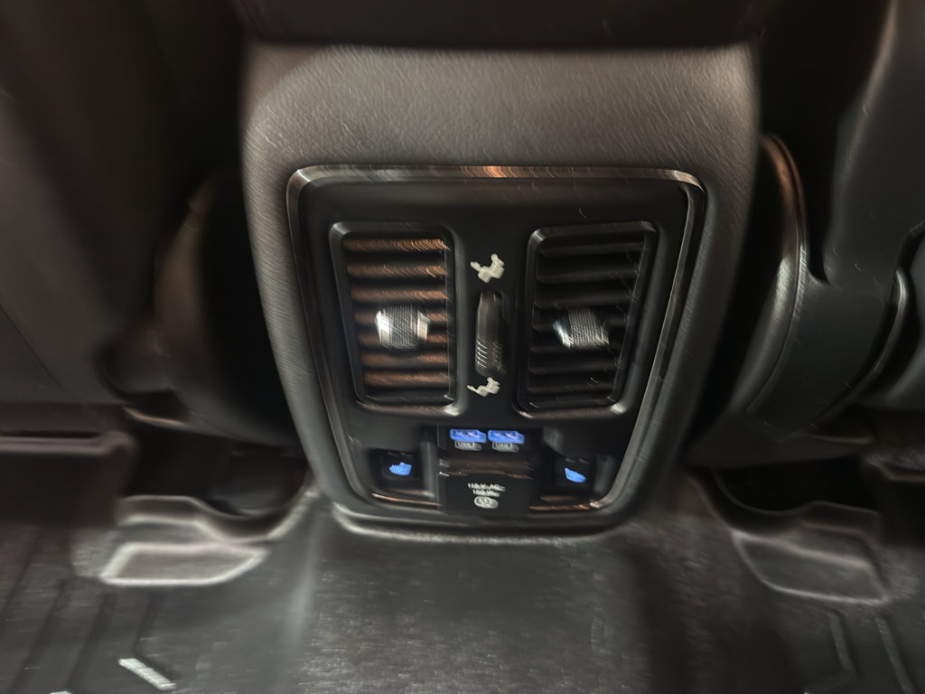 Used 2018 Dodge Durango GT w/ Premium Group AWD/4WD image 26