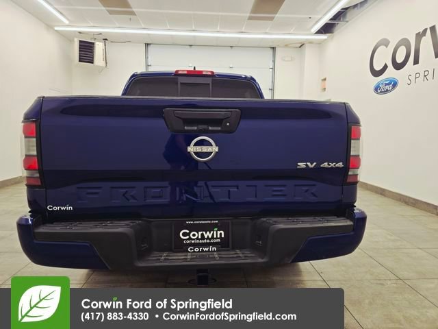 Used 2022 Nissan Frontier SV image 4