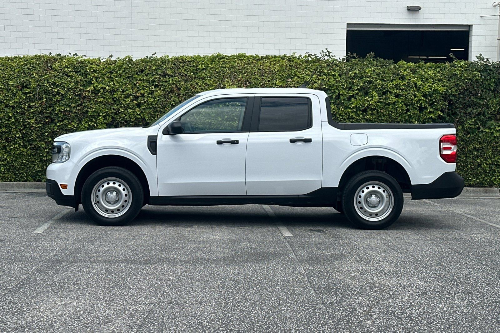Used 2024 Ford Maverick XL FWD image 7