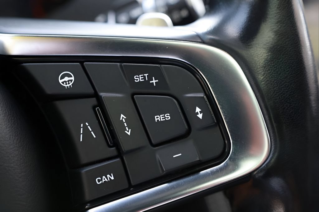 Used 2019 Jaguar F-PACE S AWD/4WD image 49