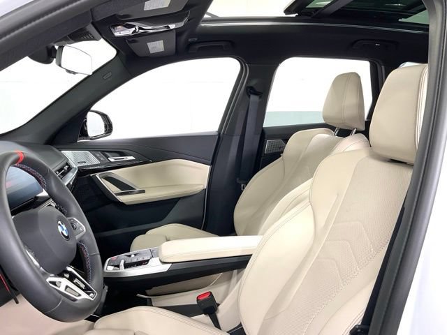 Certified 2025 BMW X1 M35i w/ Premium Package AWD/4WD image 29