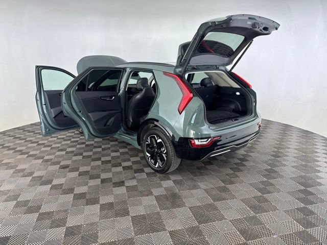 Certified 2023 Kia Niro Wave w/ Wave Preserve Package FWD image 18