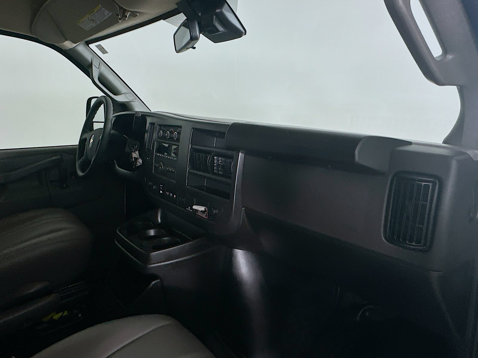 Used 2025 Chevrolet Express 2500 w/ Enhanced Convenience Package RWD image 40